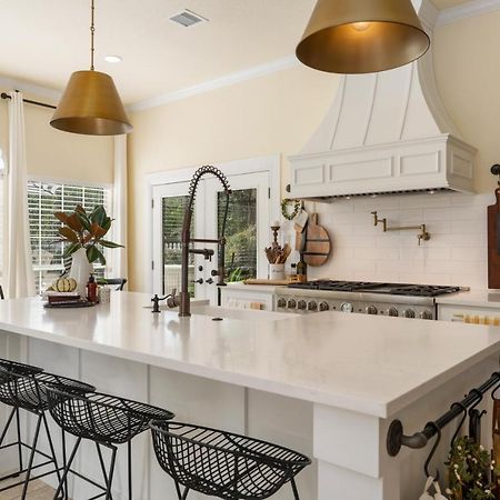 The Plantation House Boutique Inn Pflugerville Esterno foto