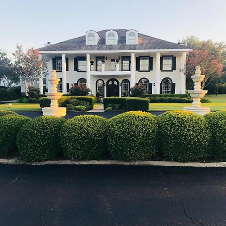The Plantation House Boutique Inn Pflugerville Esterno foto