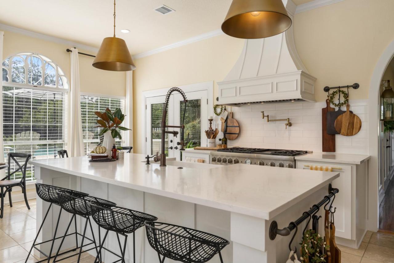 The Plantation House Boutique Inn Pflugerville Esterno foto