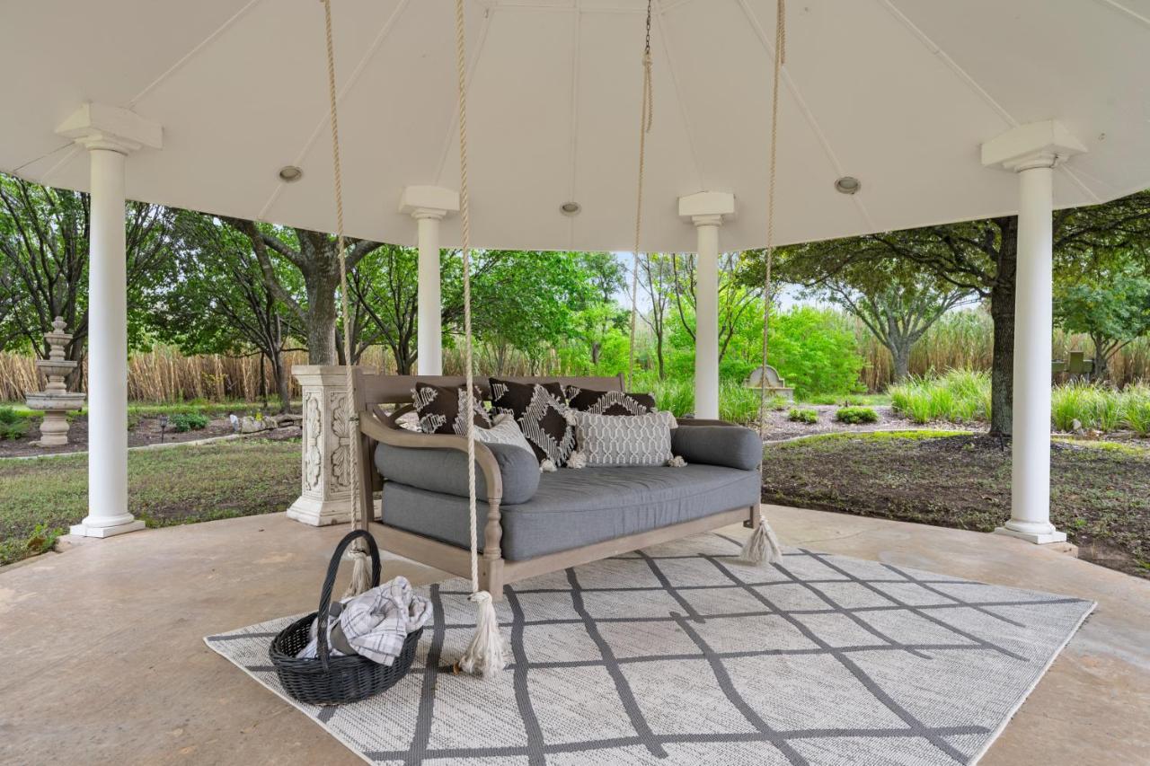 The Plantation House Boutique Inn Pflugerville Esterno foto