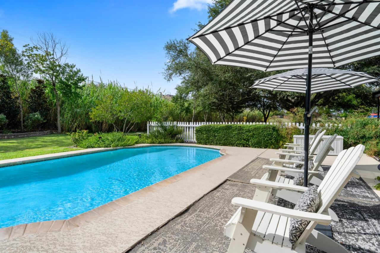 The Plantation House Boutique Inn Pflugerville Esterno foto