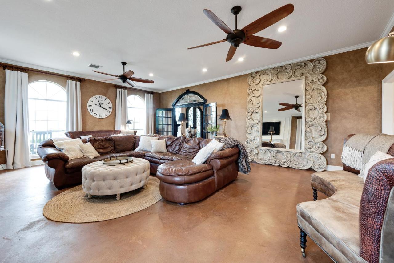 The Plantation House Boutique Inn Pflugerville Esterno foto