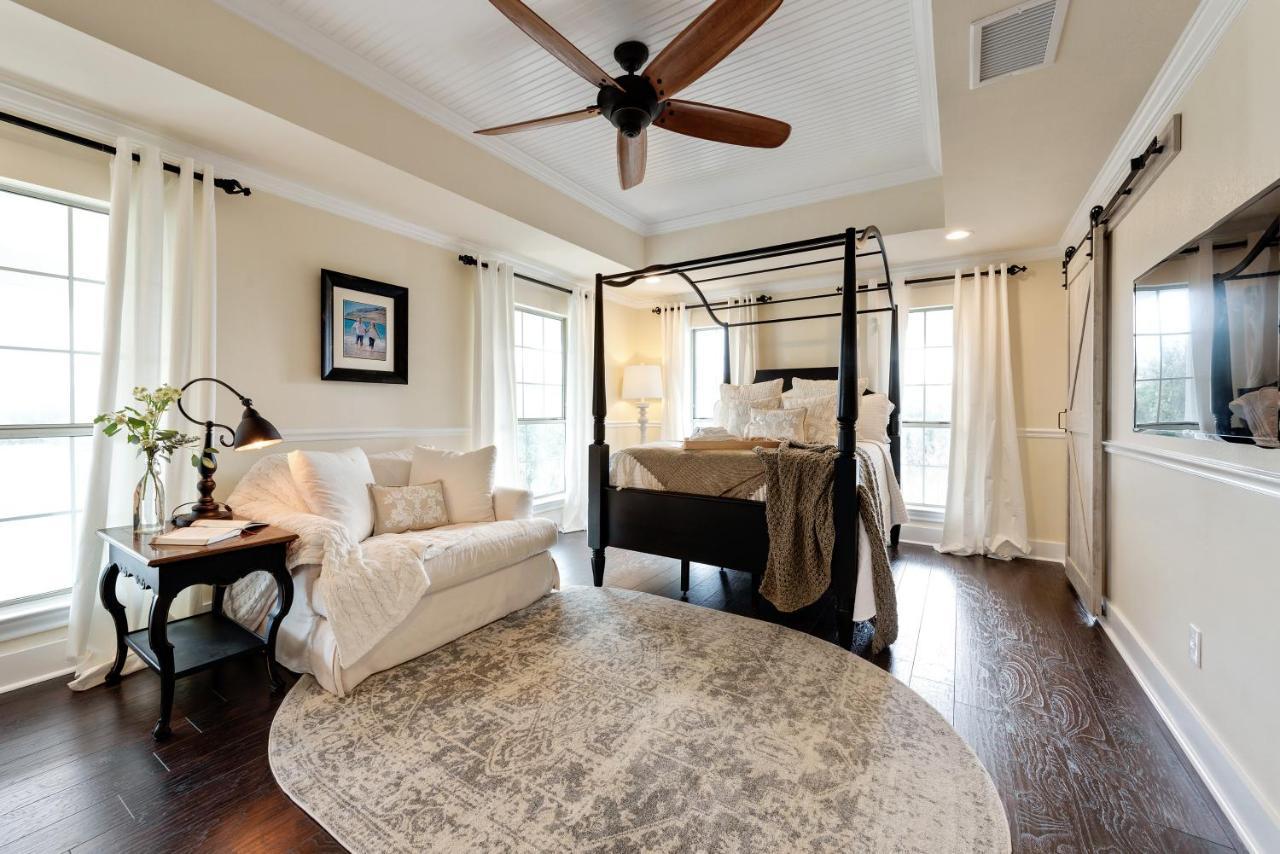 The Plantation House Boutique Inn Pflugerville Esterno foto