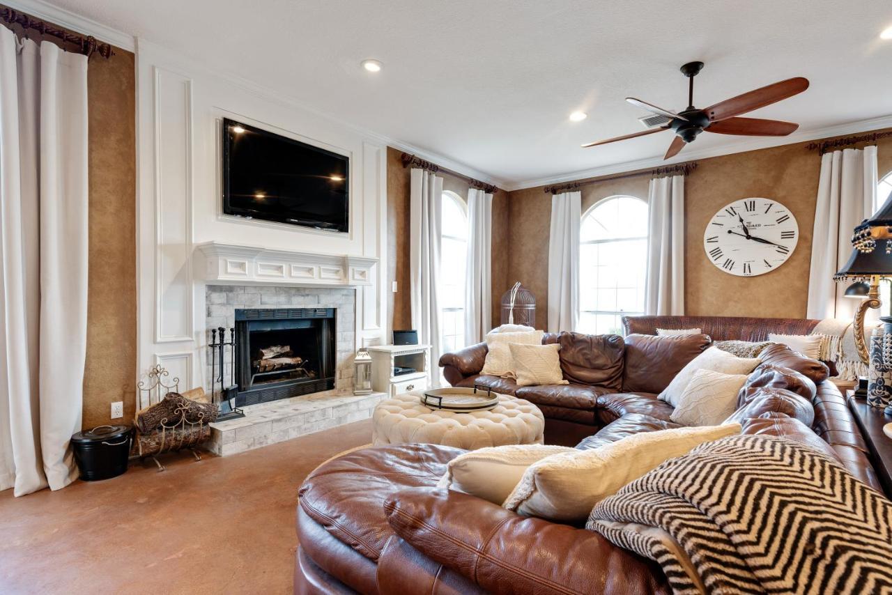 The Plantation House Boutique Inn Pflugerville Esterno foto