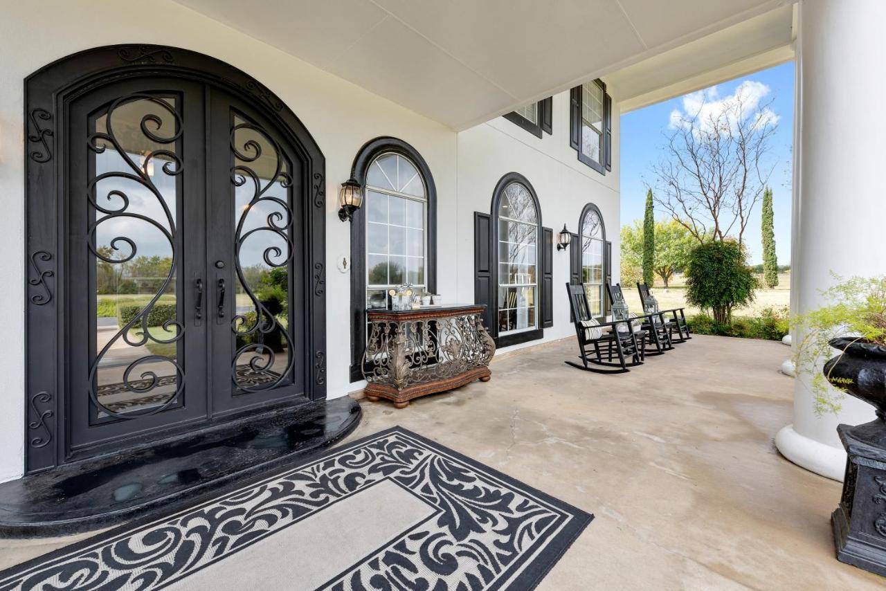 The Plantation House Boutique Inn Pflugerville Esterno foto